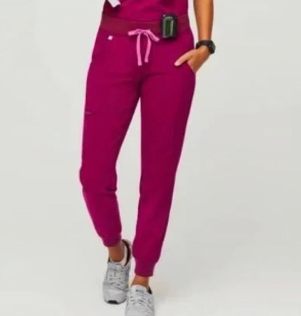 FIGS Women’s Zamora Jogger Scrub Pants In Magenta Pink Size XS *EUC